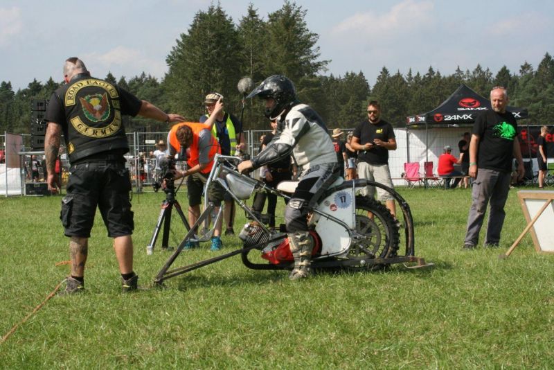 internationale Deutsche Meisterschaft im Unimotorcycledragrace 2019